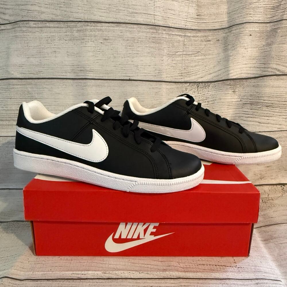 New Nike Court Royale Men’s Size 8
